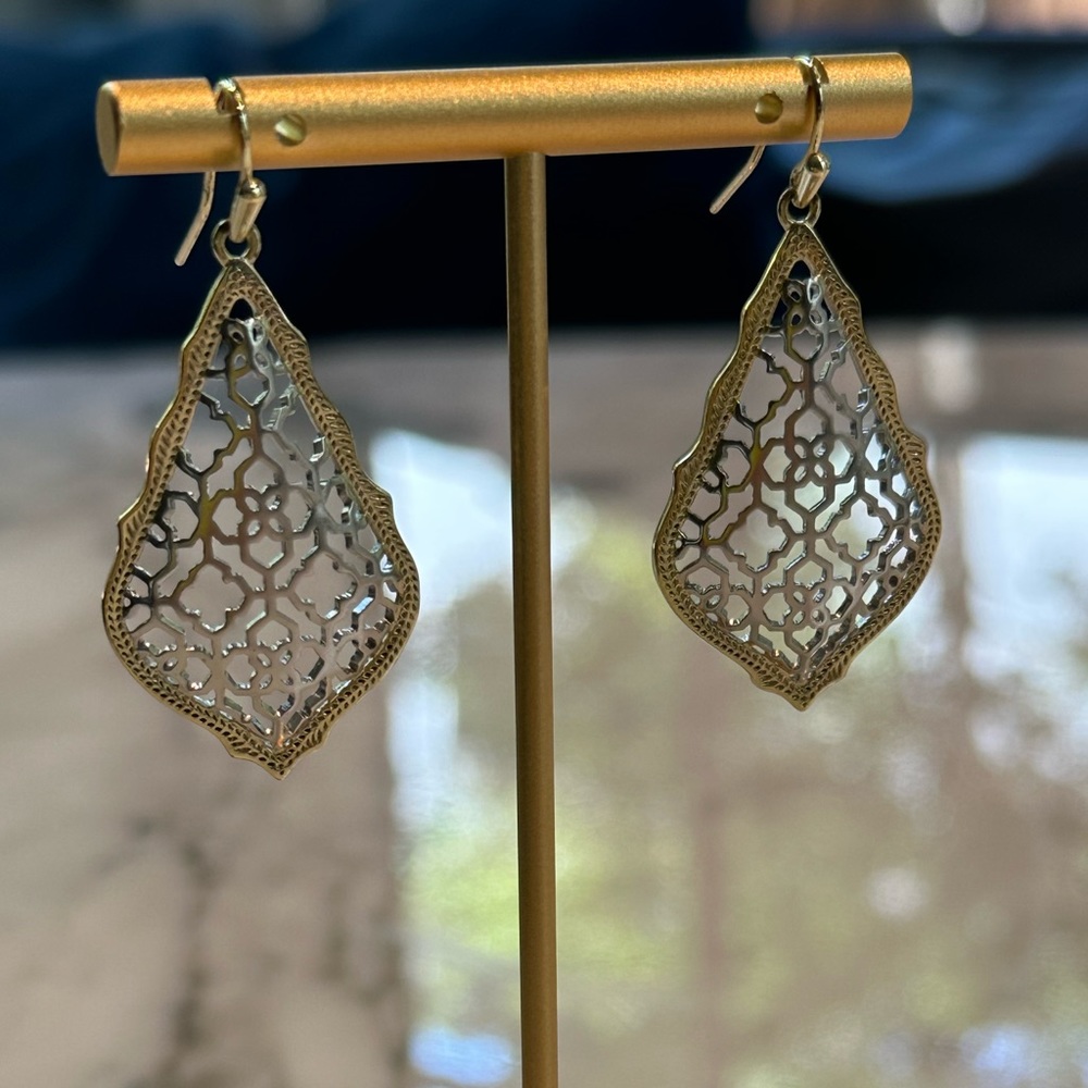 Kendra Scott earrings